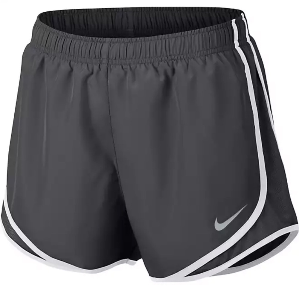Nike Women's Dry Tempo Shorts